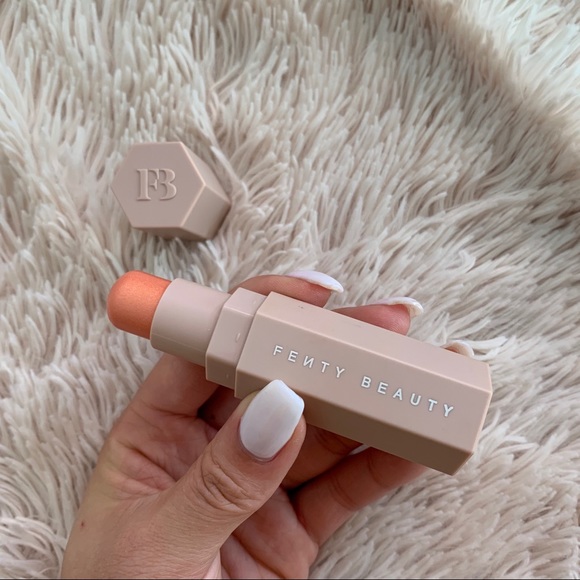 Fenty Beauty Match Stix in Trippin